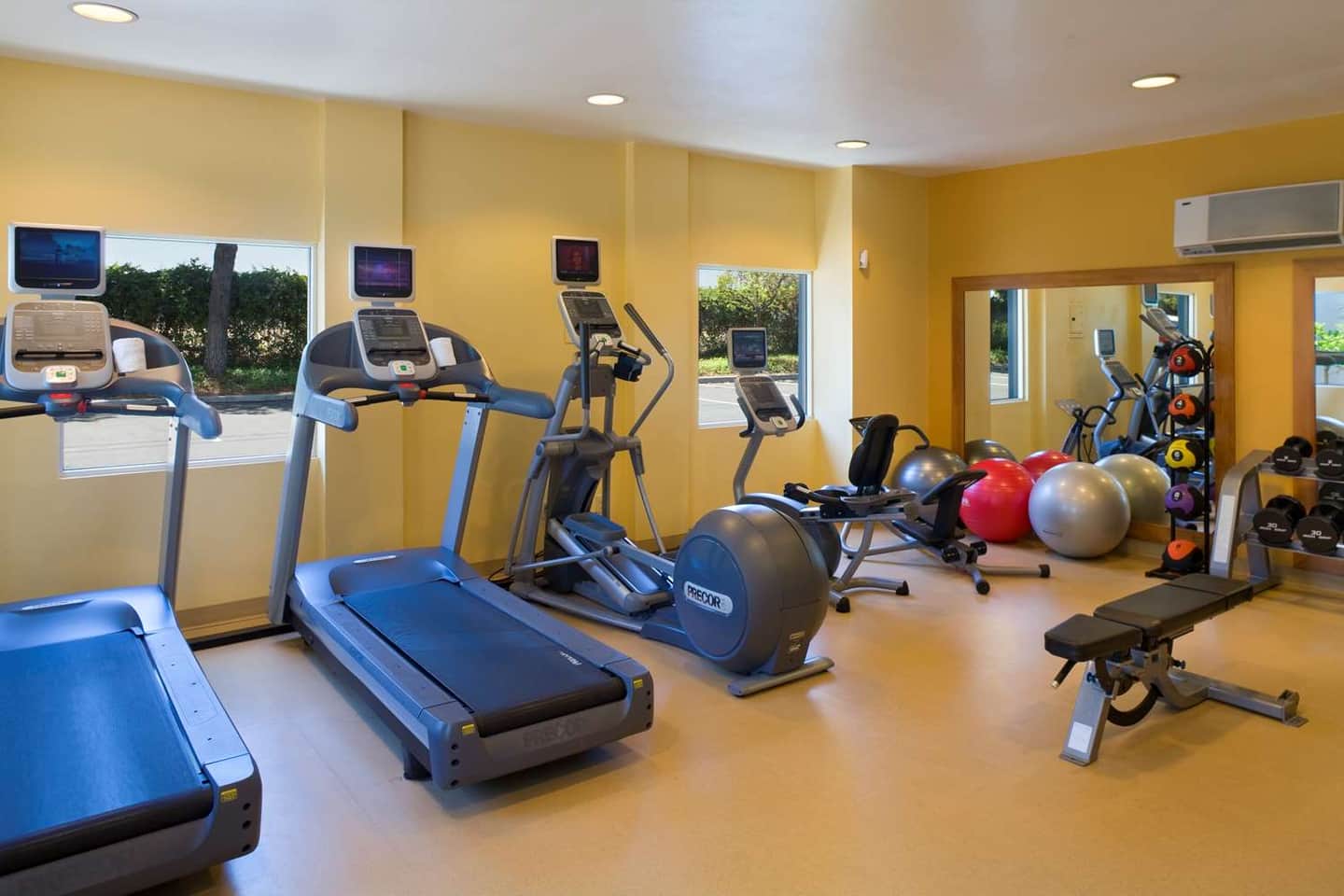 Embassy Suites by Hilton Anaheim North