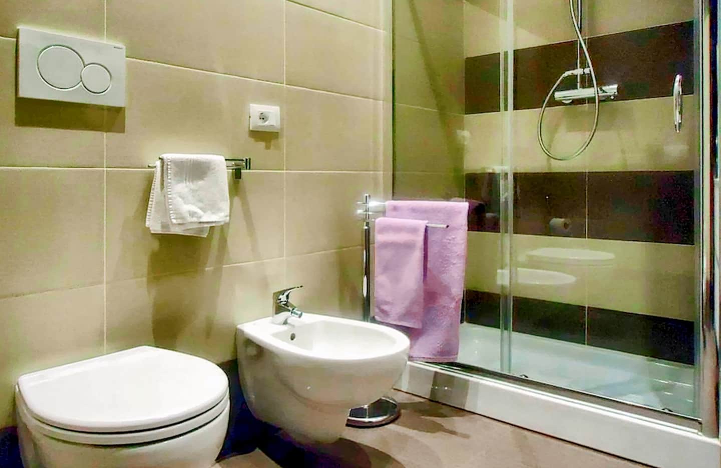 Dea Roma Inn