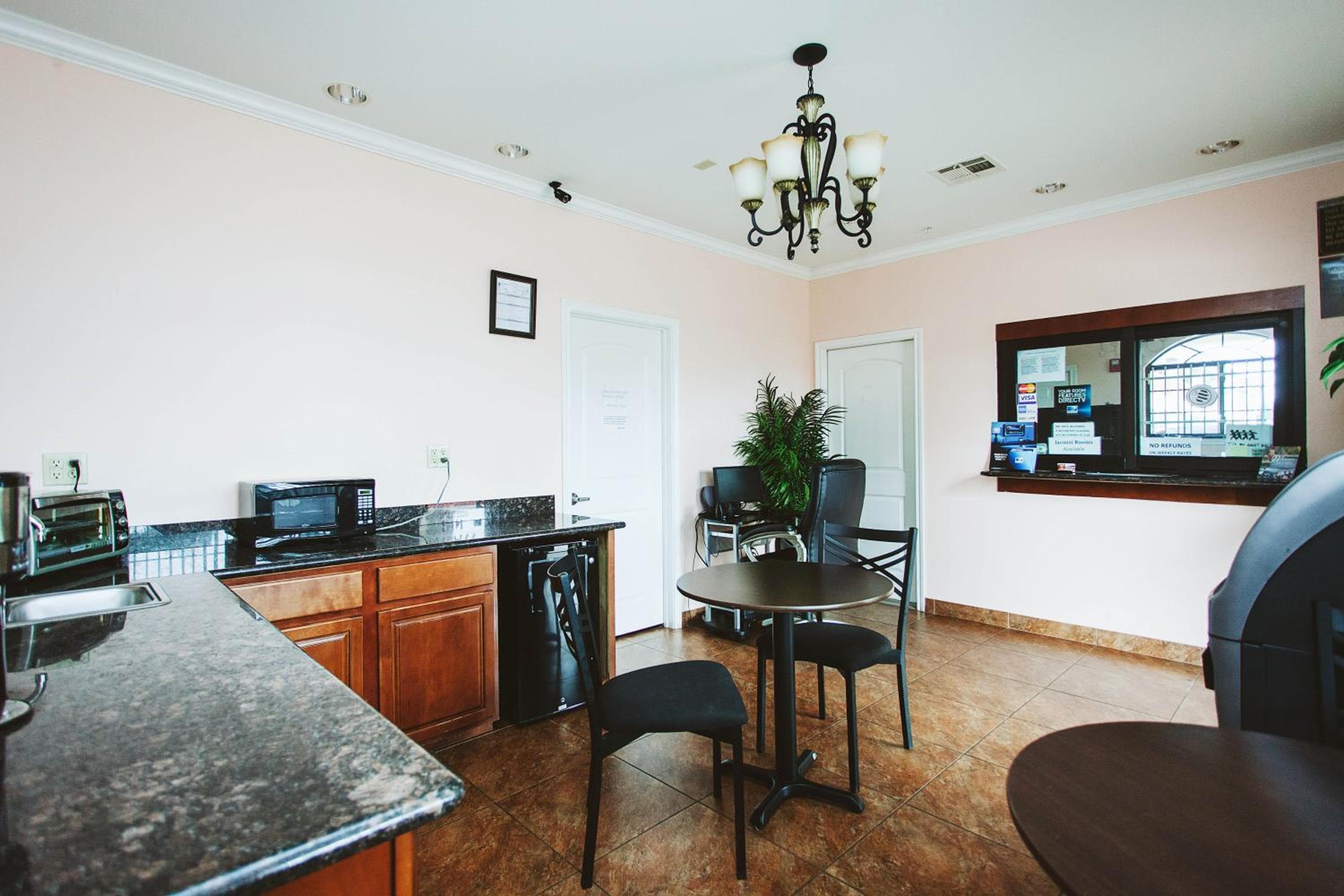 Palace Inn - Baytown I-10