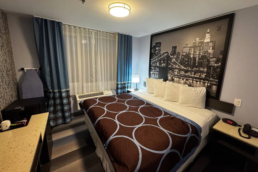 Super 8 by Wyndham Brooklyn Fulton Street Broadway Junction