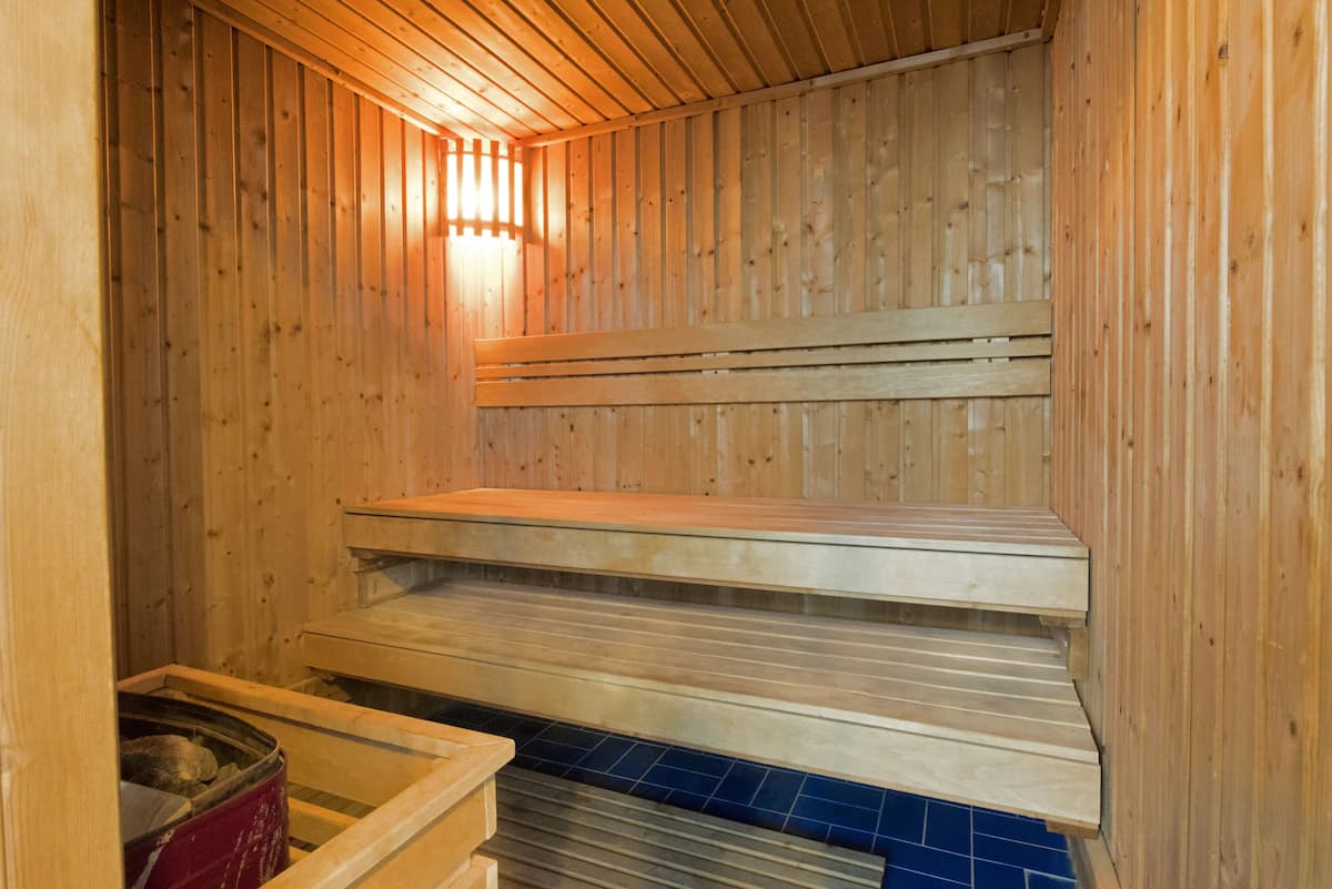 Emirates Grand Hotel