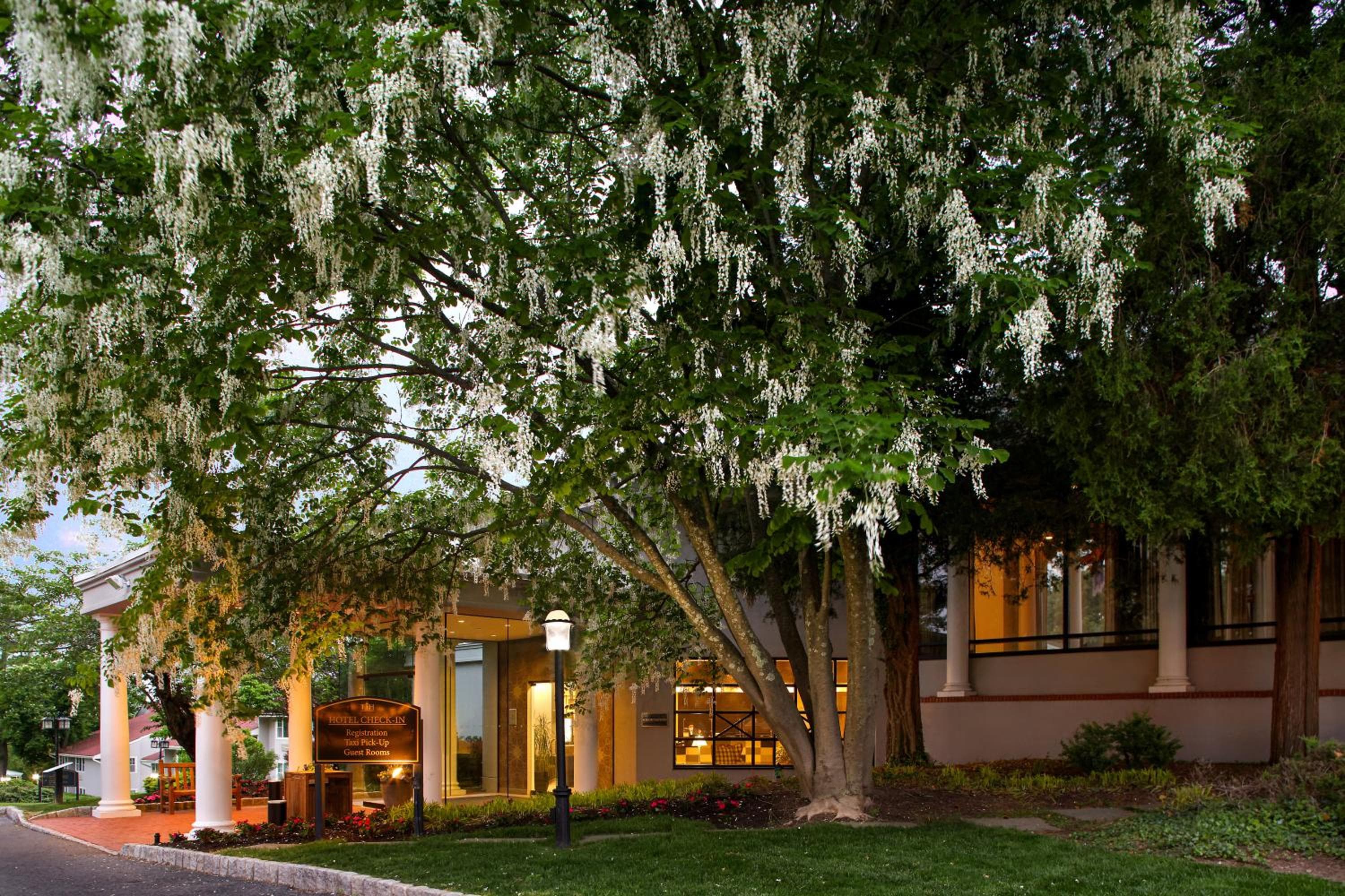 Tarrytown House Estate