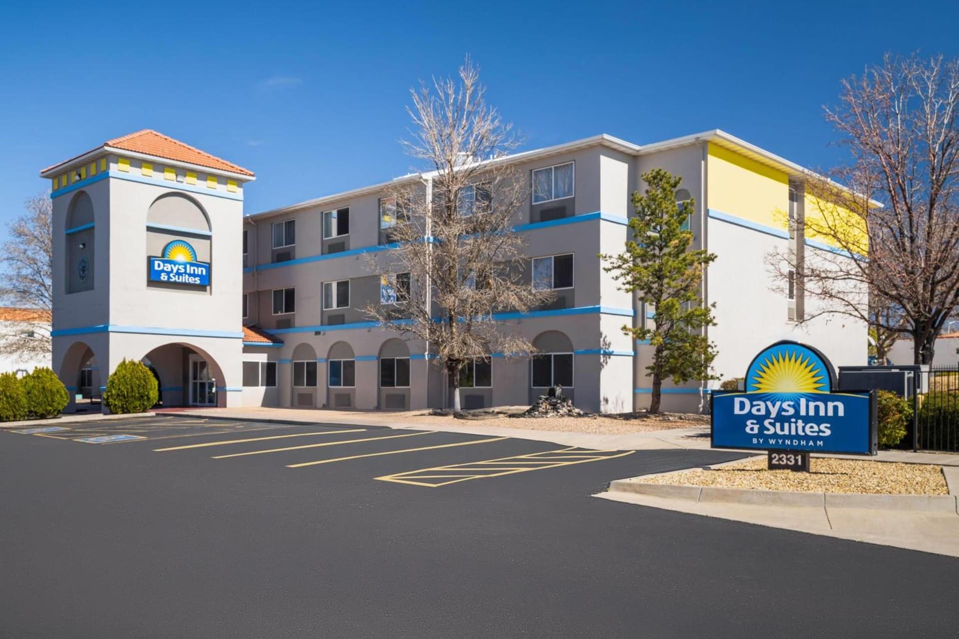 Days Inn & Suites by Wyndham Airport Albuquerque