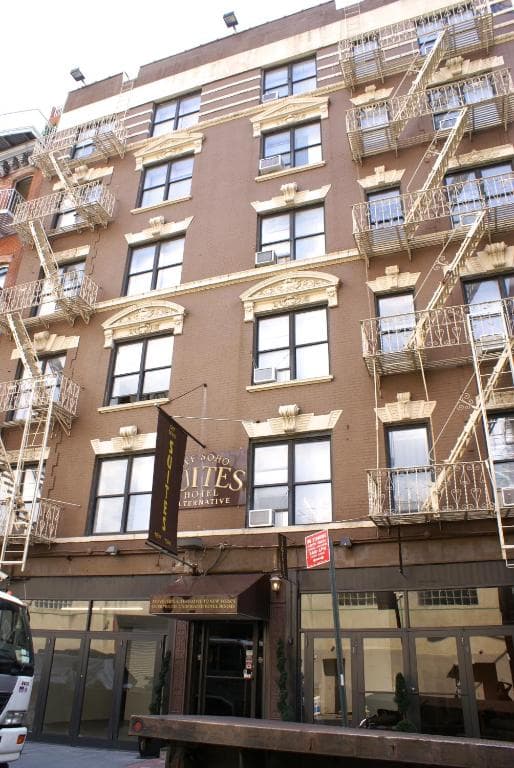 Off soho Suites Hotel