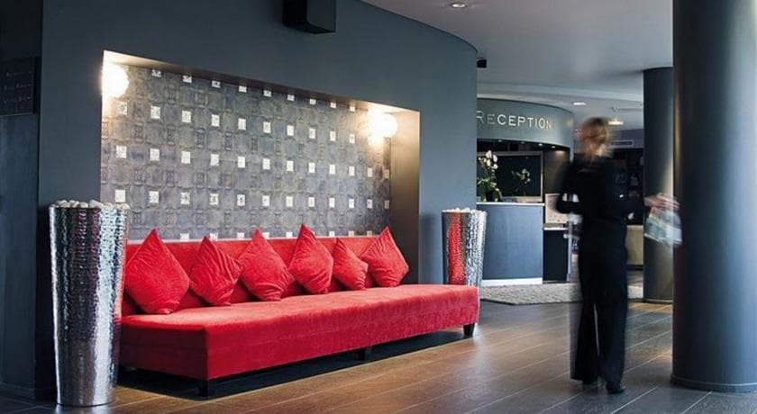 Quality Only Suites CDG