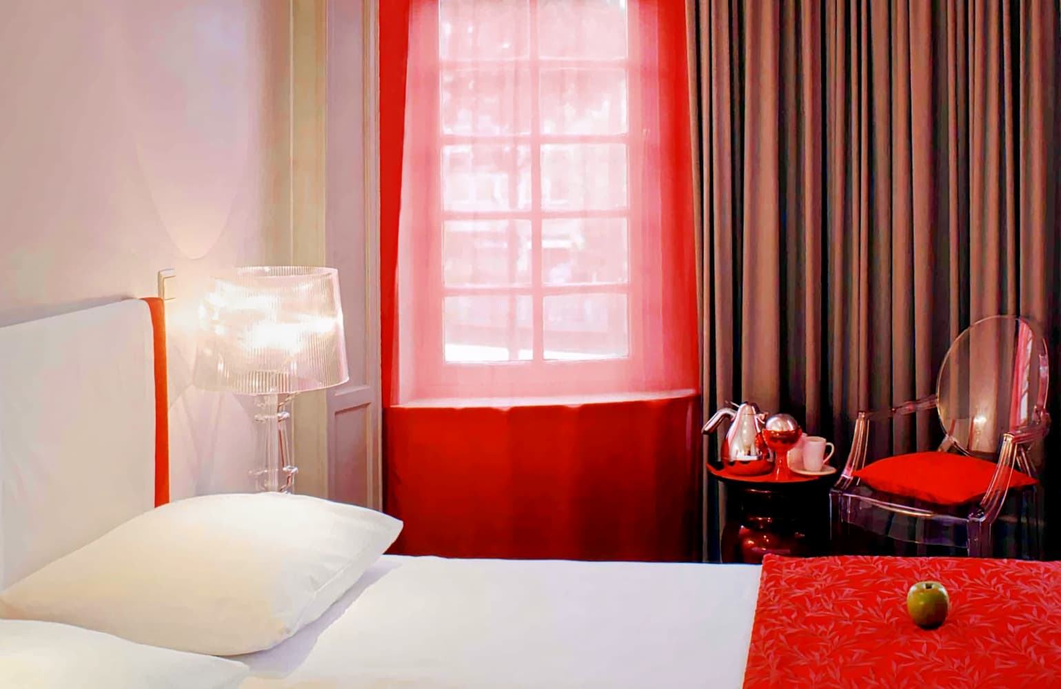 Monty Small Design Hotel