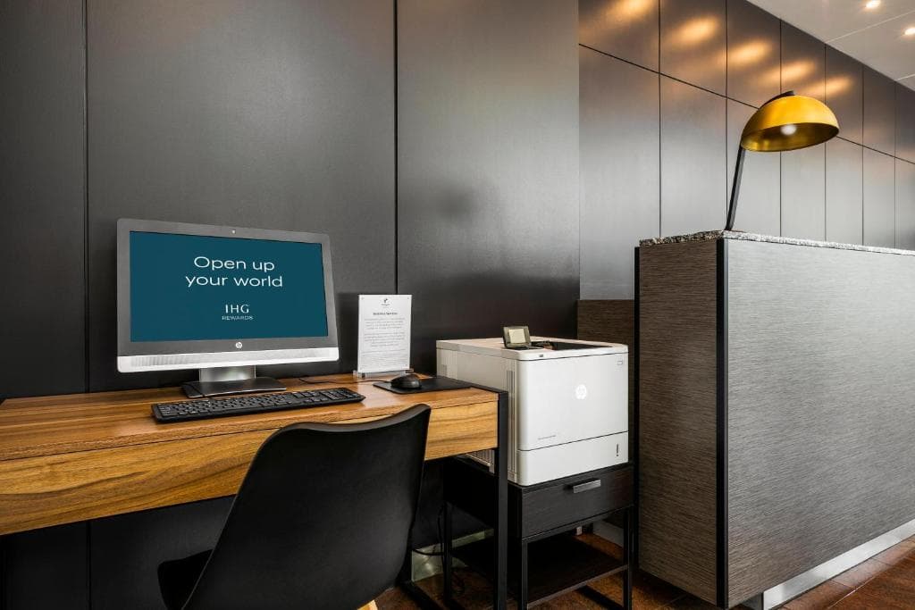 Crowne Plaza Sydney Airport