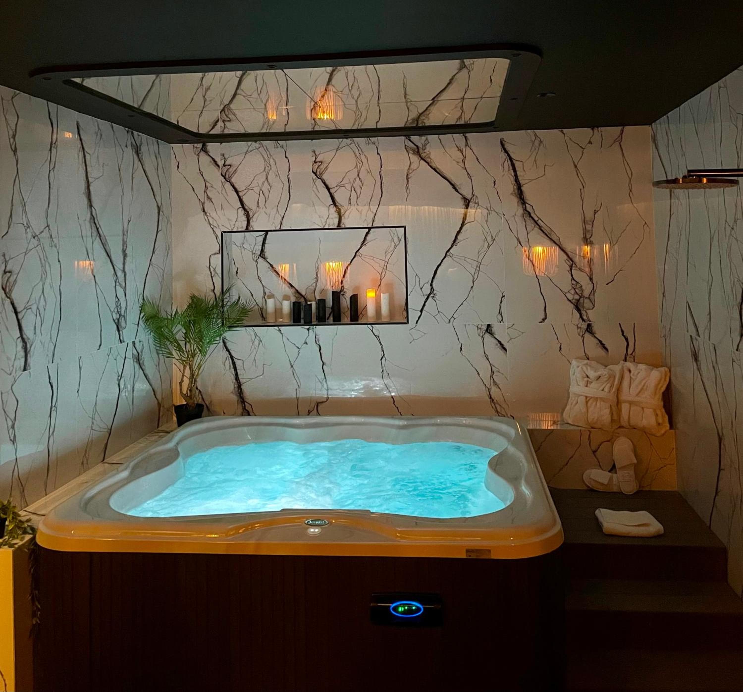 Be You Luxury Apart' Hotel