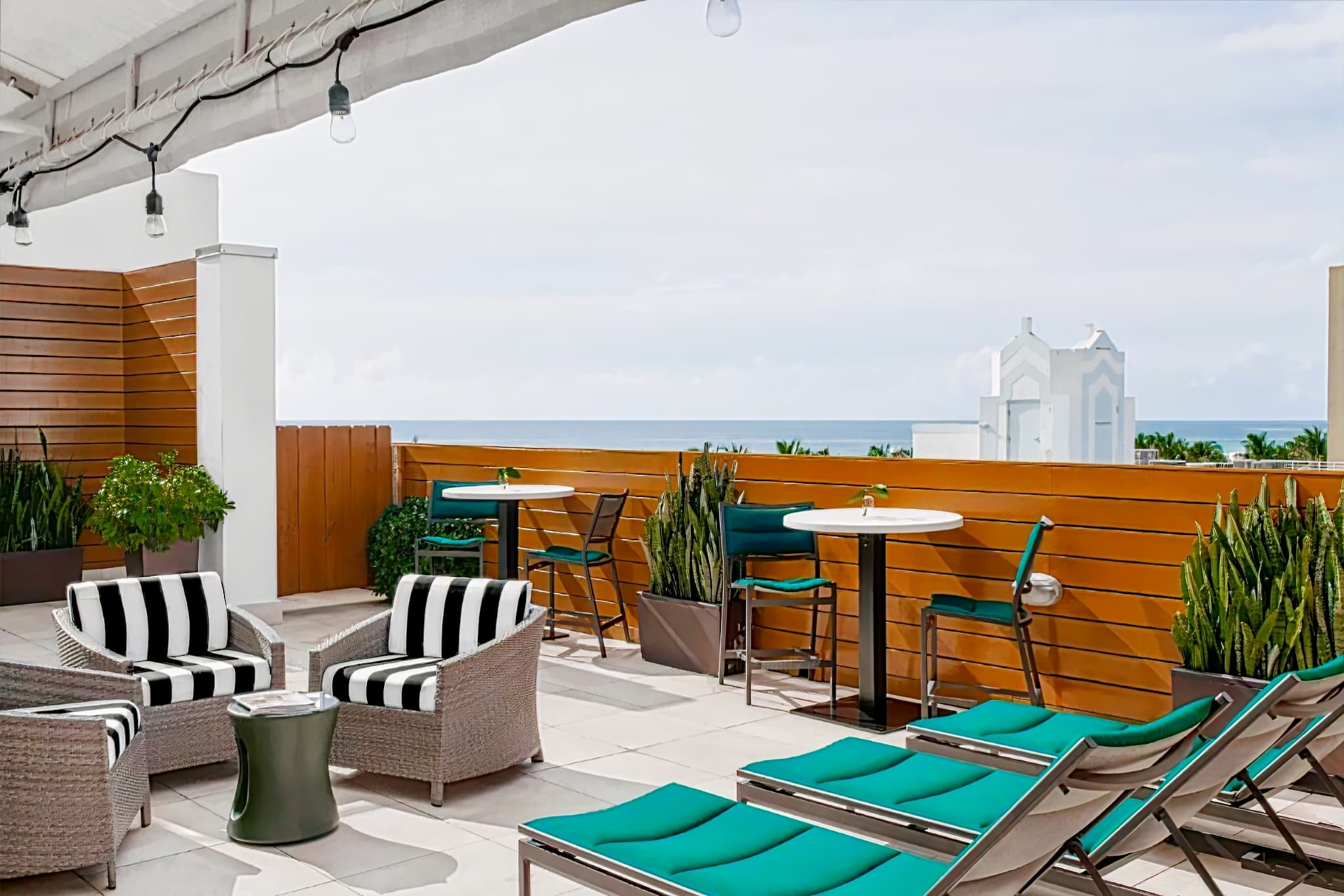 Winter Haven, Autograph Collection