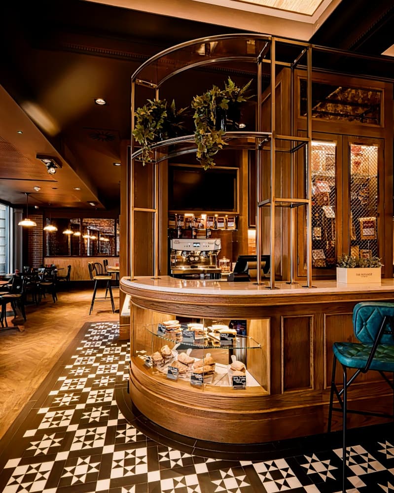 Leonardo Royal Hotel London City