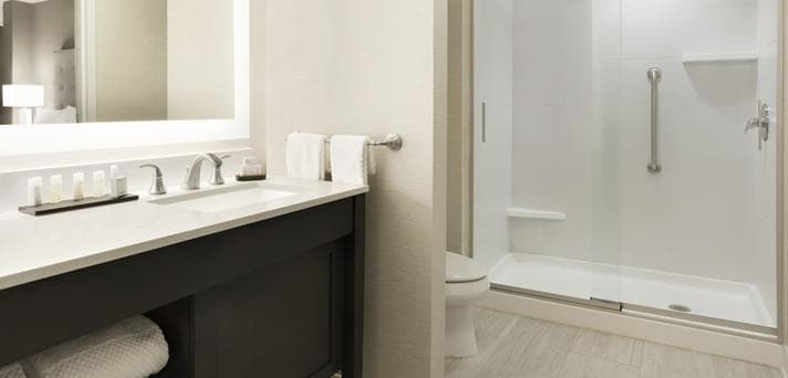 Embassy Suites by Hilton Greenville Downtown Riverplace