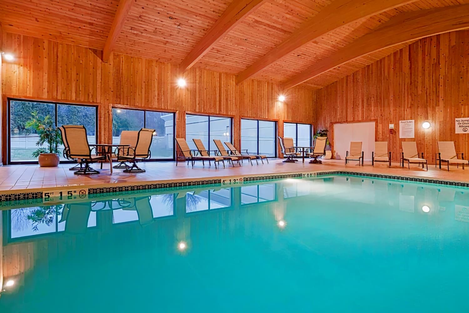 Holiday Inn & Suites Marlborough