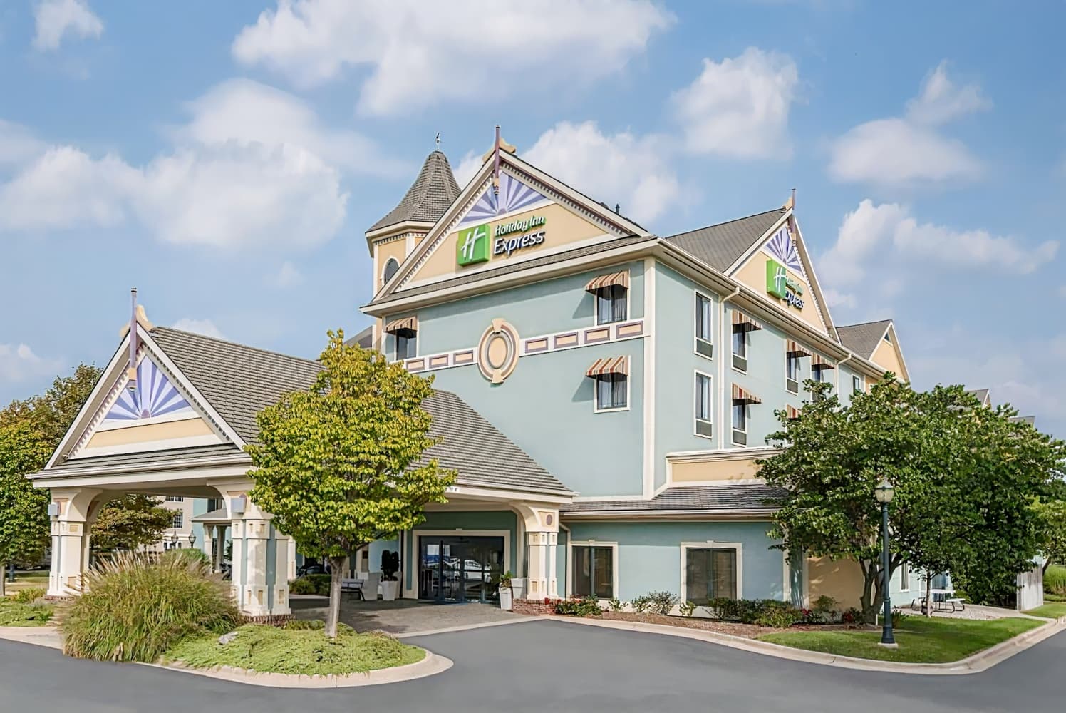 Holiday Inn Express Holland