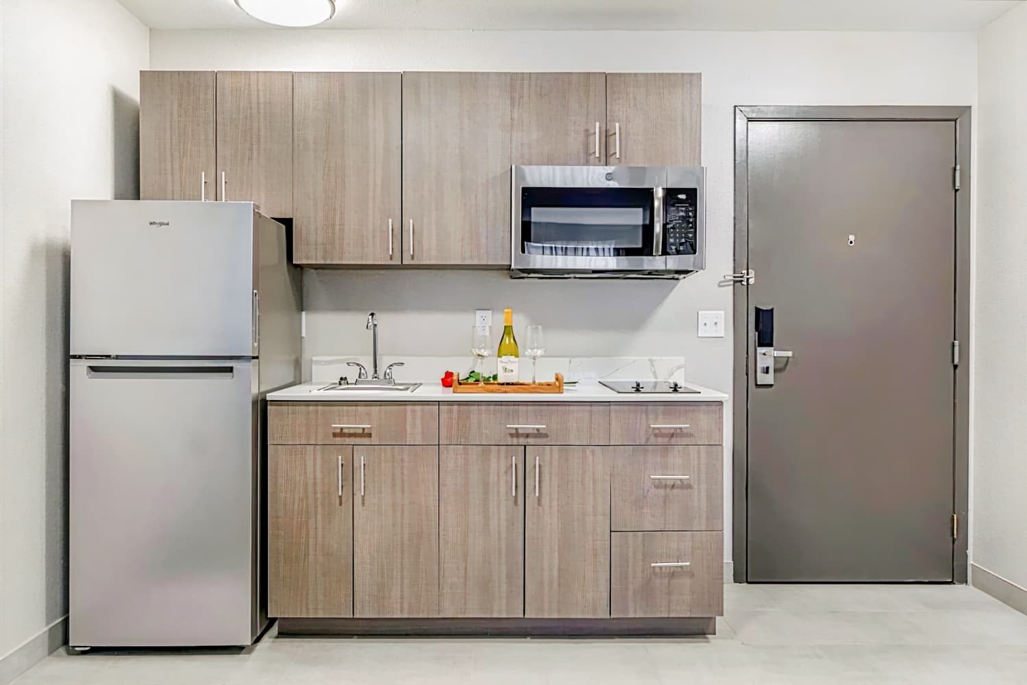 Comfort Inn & Suites Pacific – Auburn