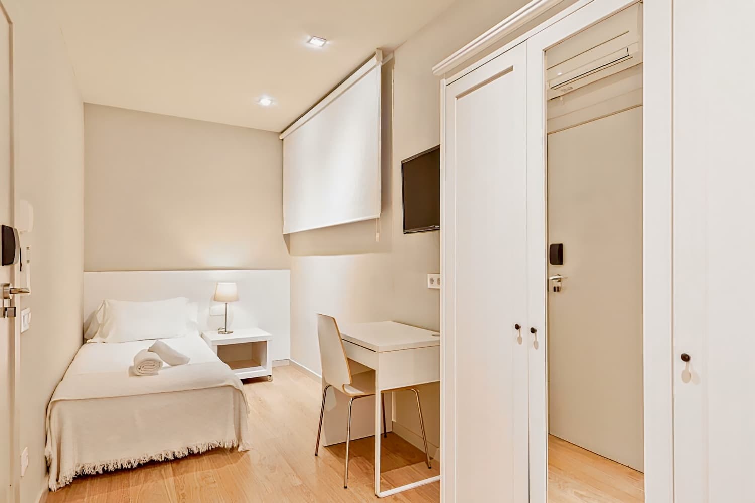 Ola Living Hostal Diagonal