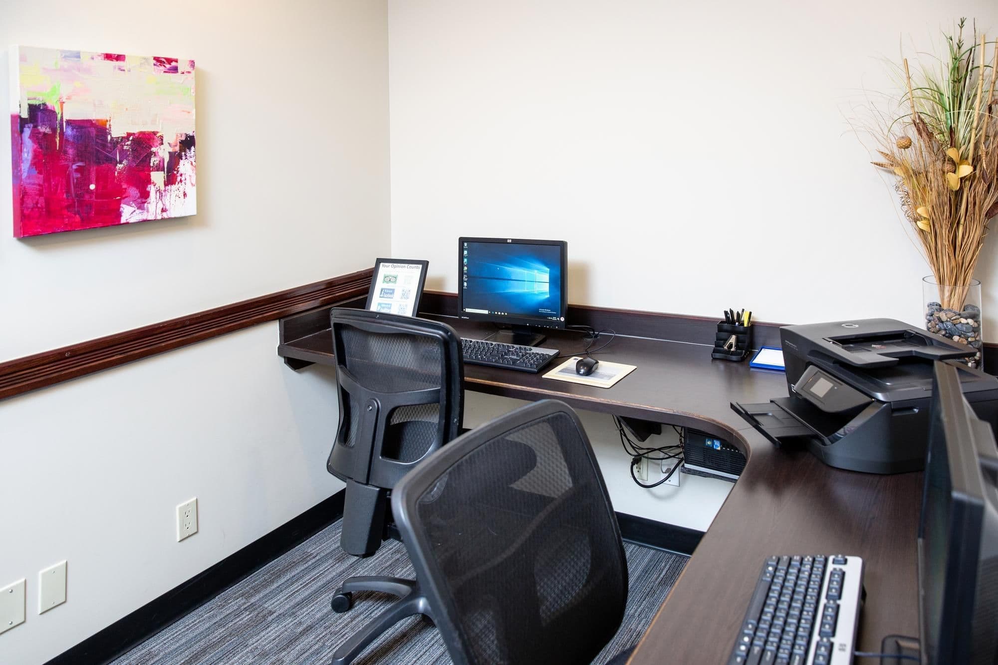 Campus Tower Suite Hotel