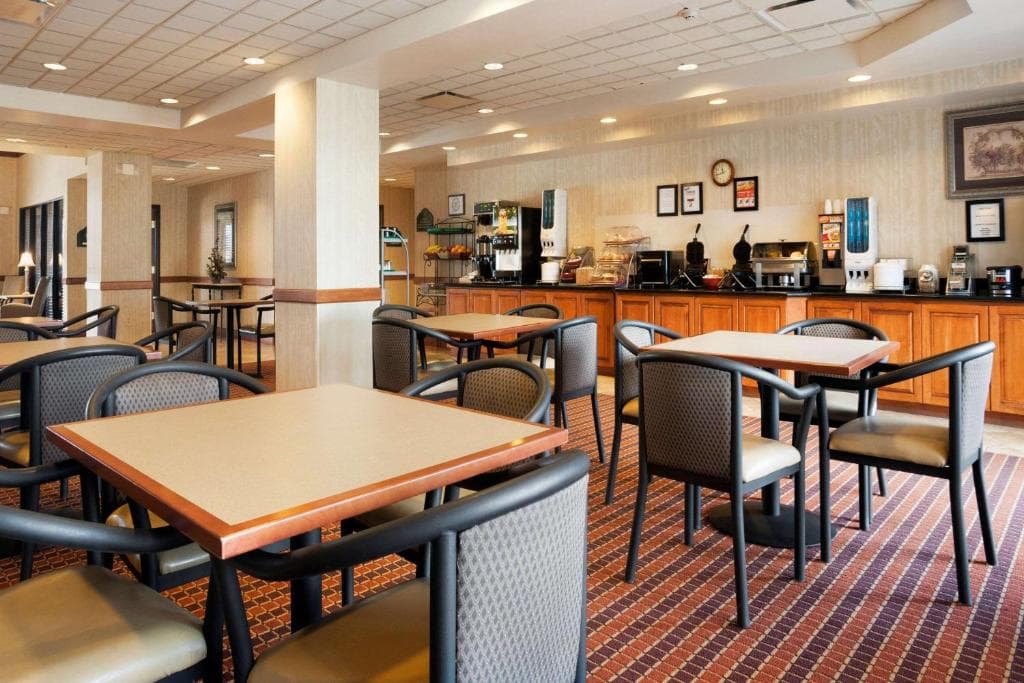 Wingate by Wyndham Vienna Parkersburg