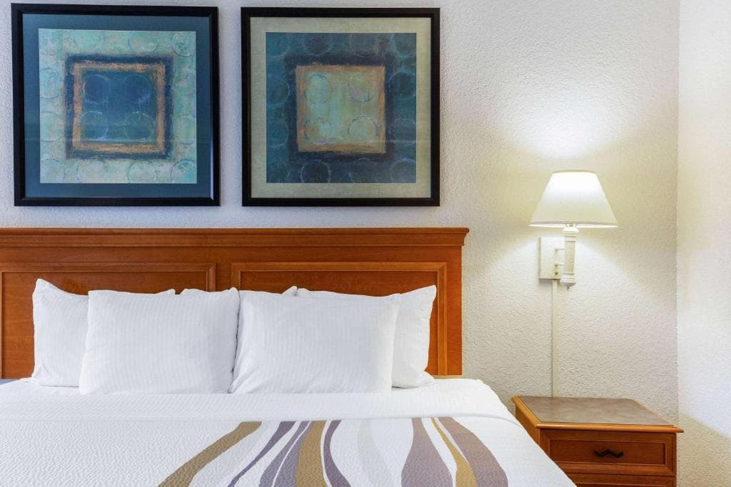La Quinta Inn & Suites by Wyndham Redding