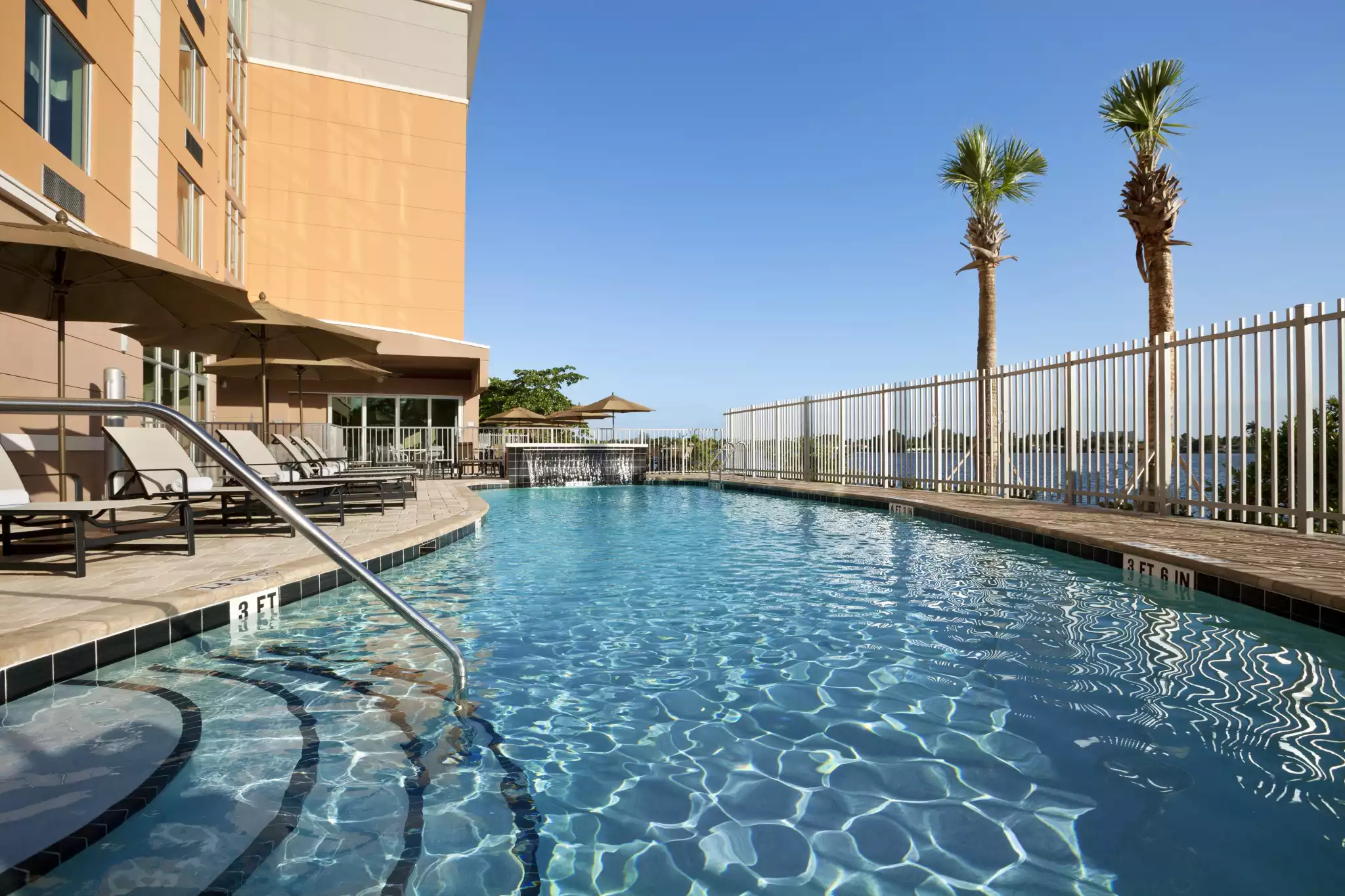Holiday Inn Express Miami Airport Blue Lagoon Area by IHG
