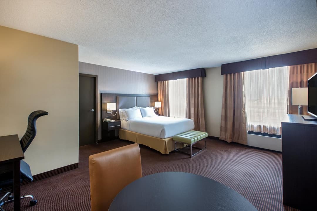 Quality Inn & Suites Downtown Regina