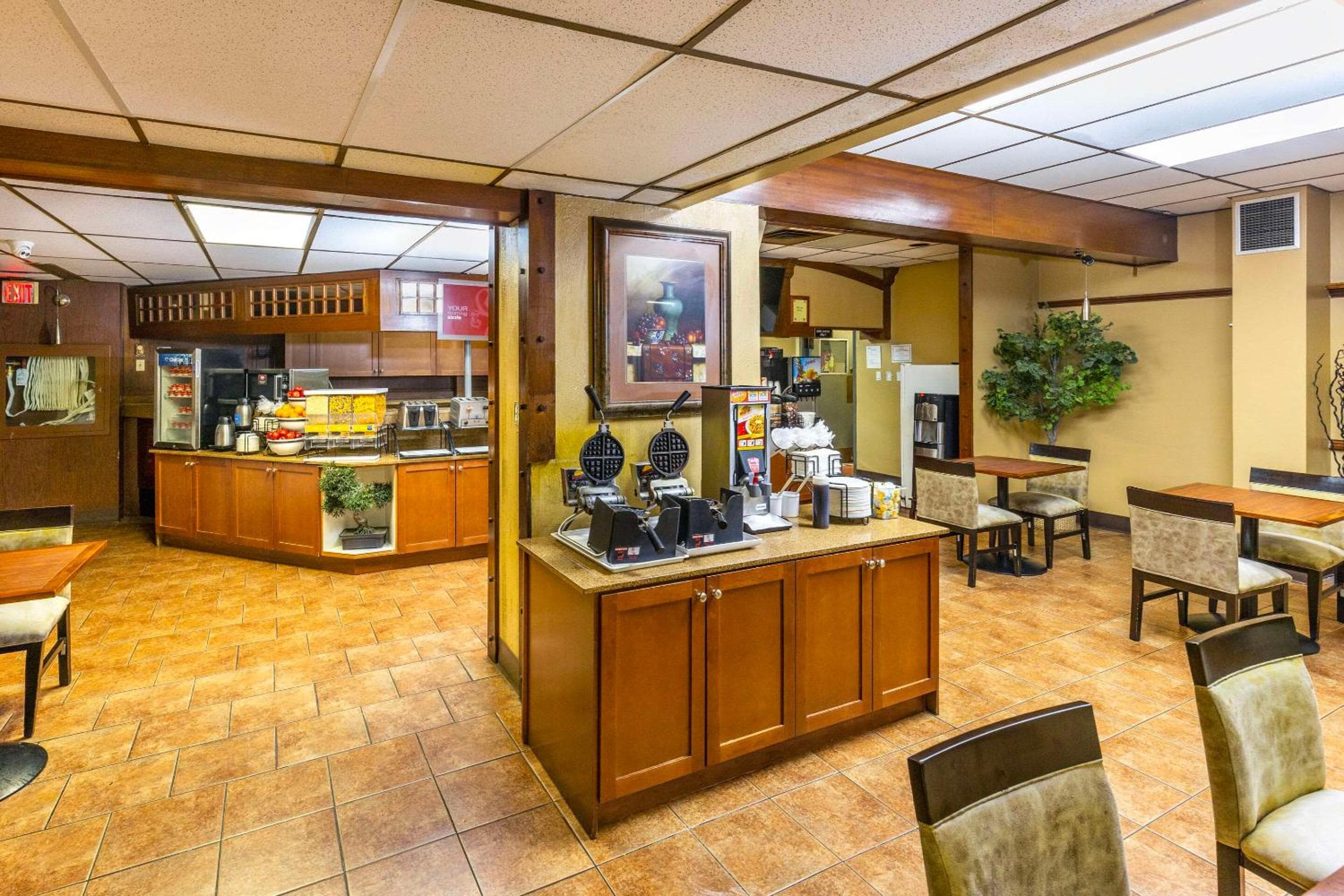 Comfort Inn & Suites Downtown Edmonton