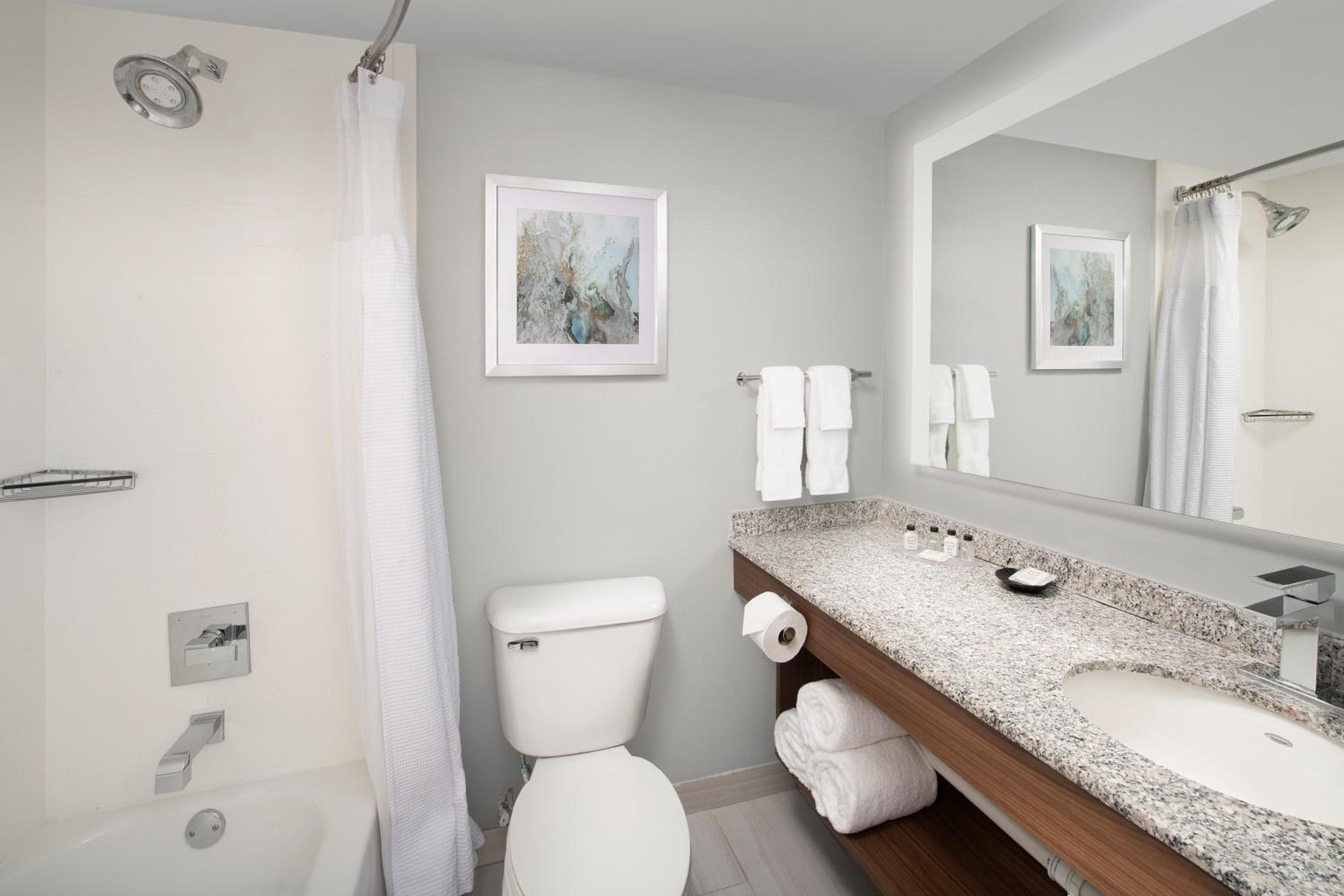 Crowne Plaza San Antonio Airport by IHG