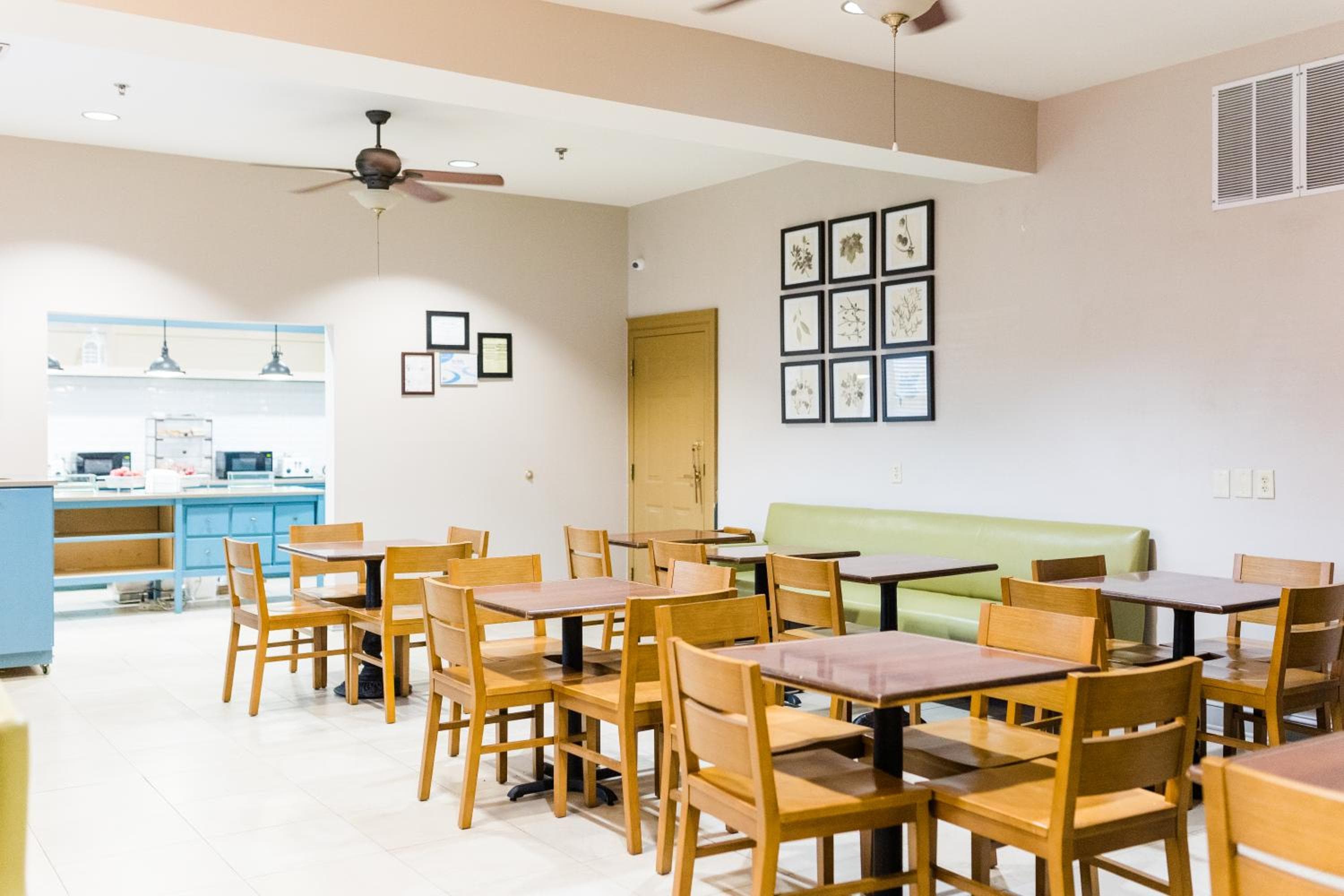 Country Inn & Suites by Radisson, Norcross, GA