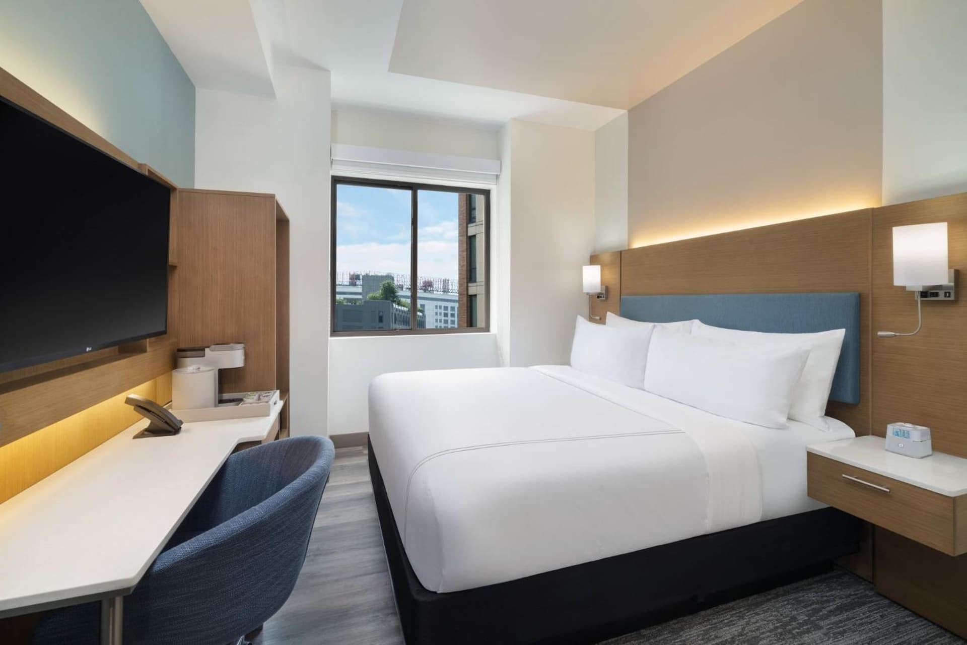 EVEN Hotel Long Island City - New York by IHG