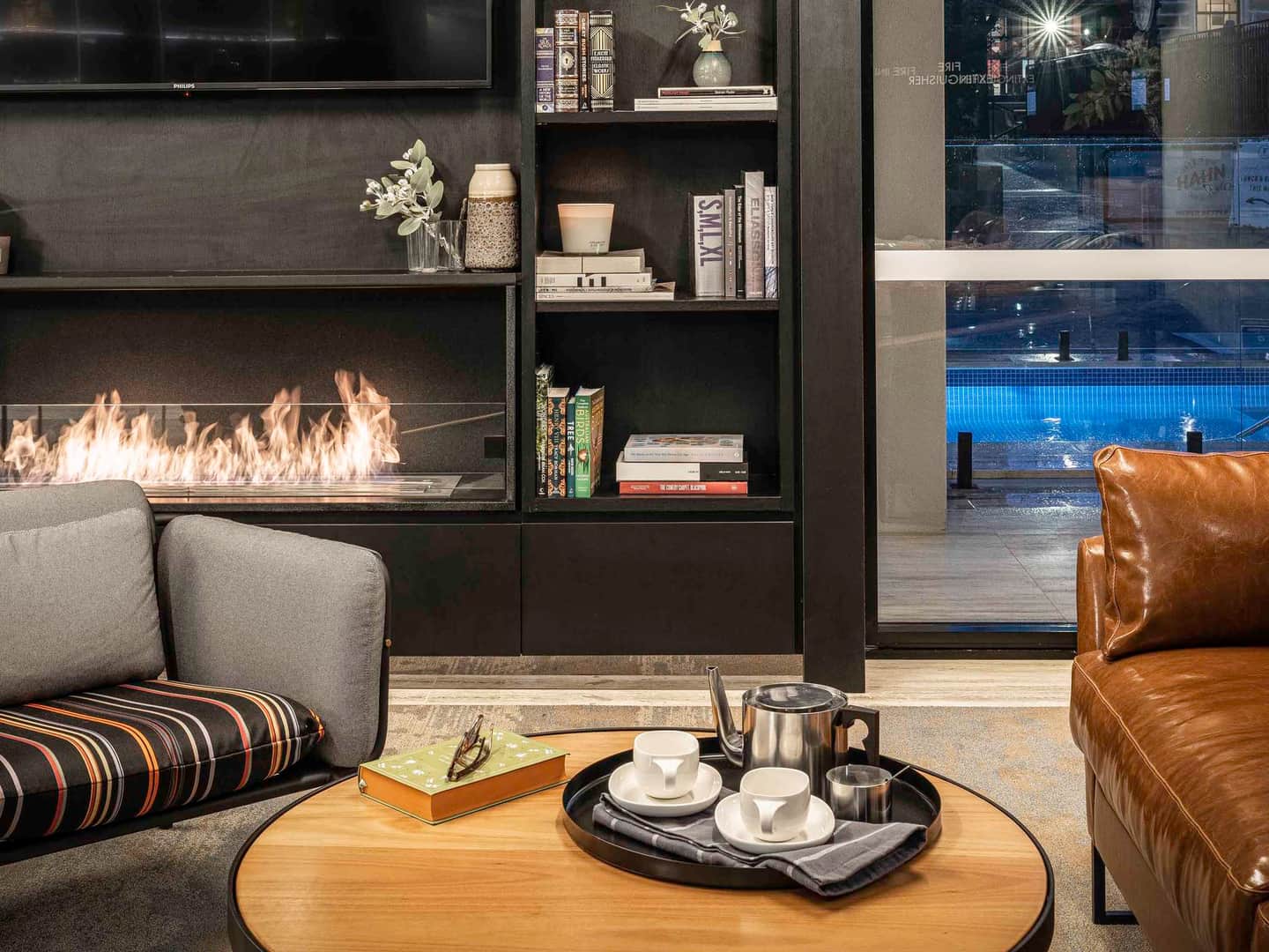 Mantra Albury