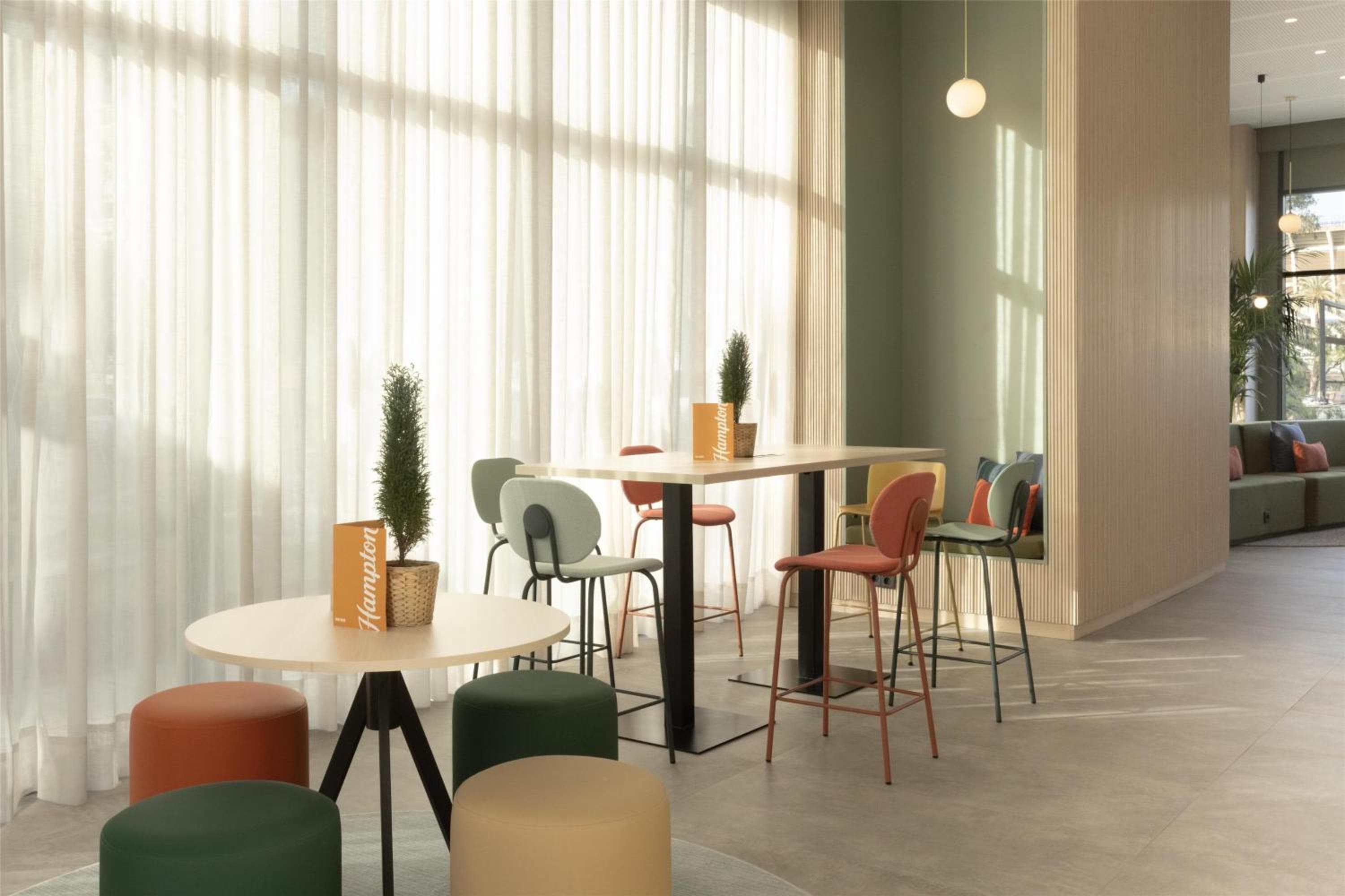 Hampton by Hilton Málaga Martiricos