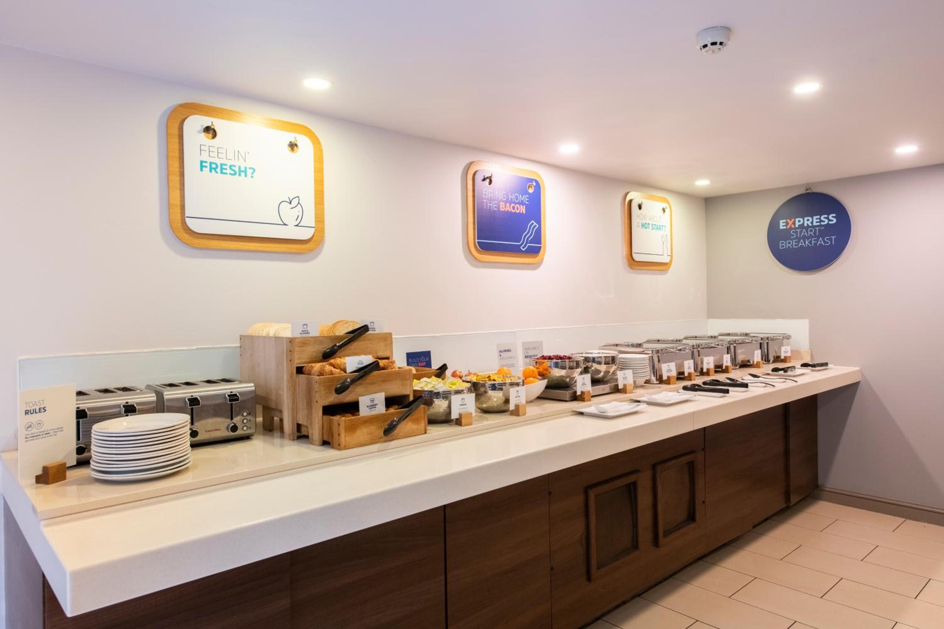 Holiday Inn Express - Stirling