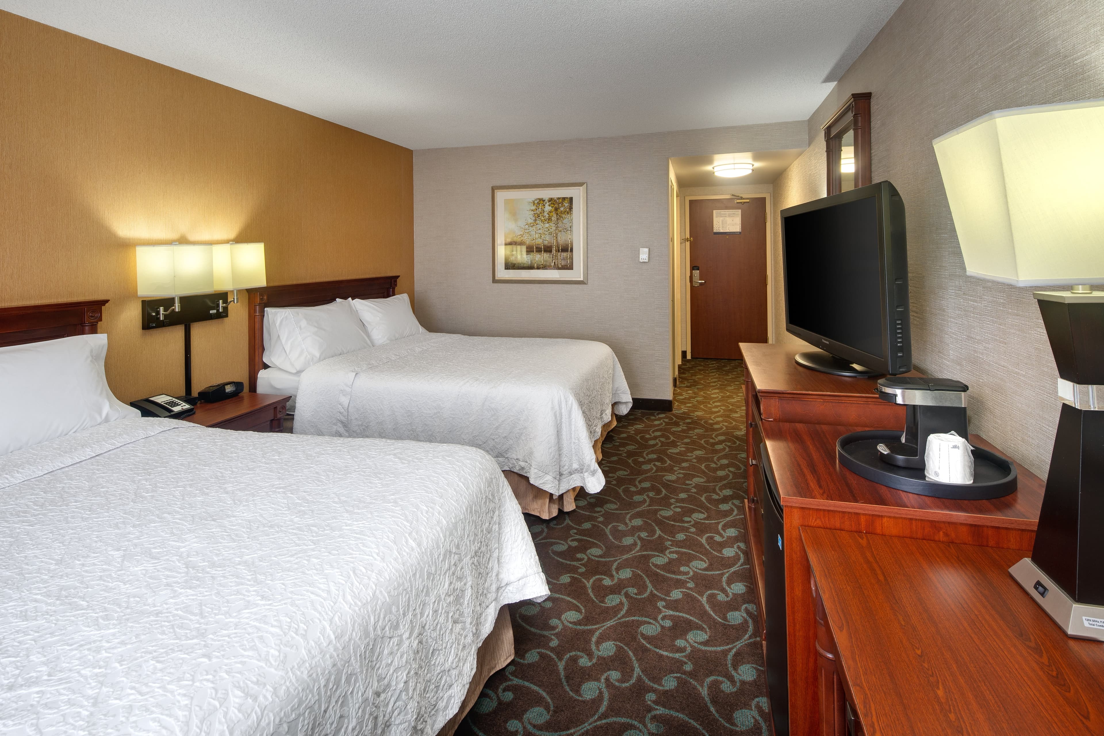 Hampton Inn & Suites by Hilton Toronto Airport