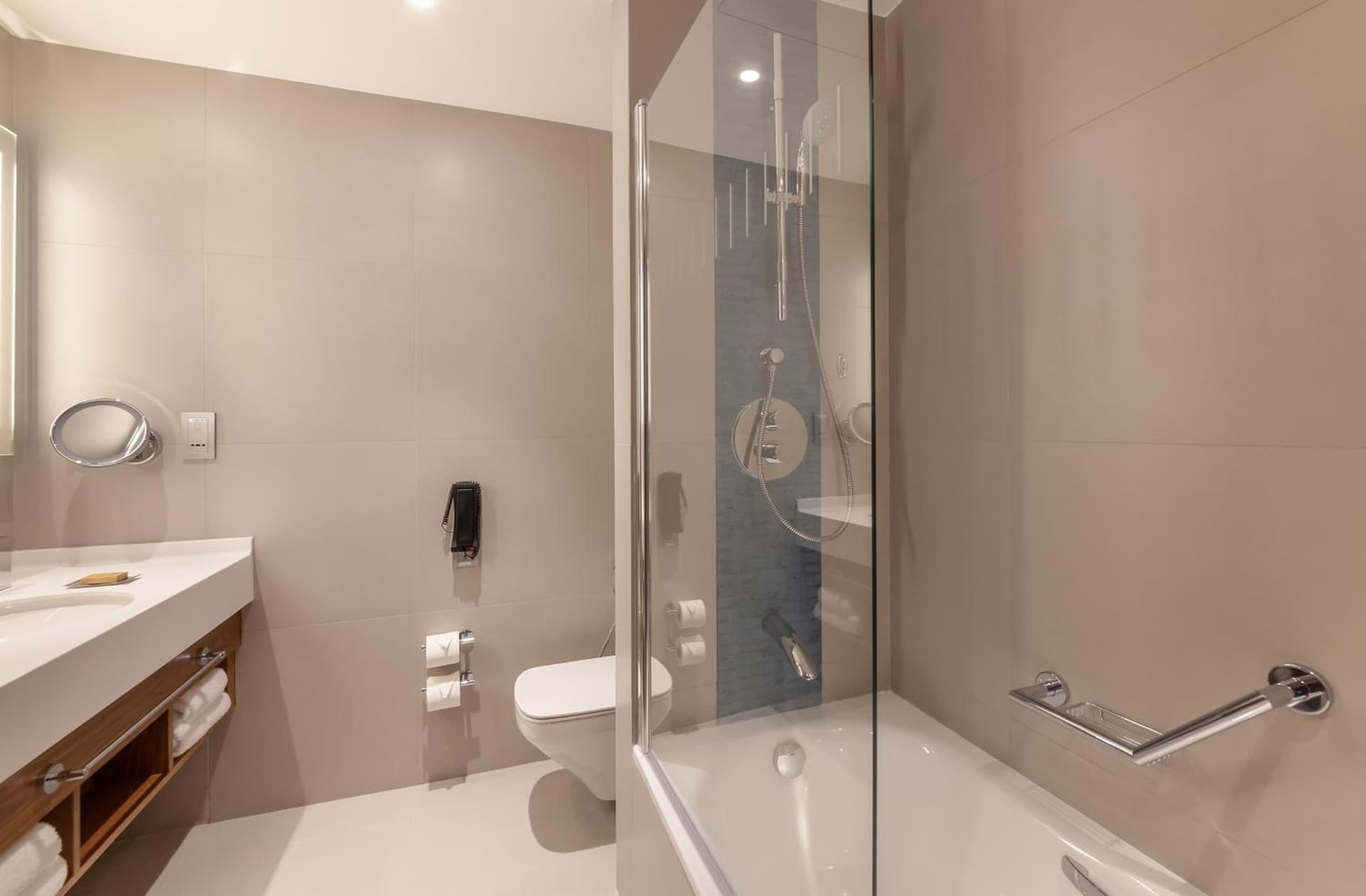 DoubleTree by Hilton Dubai Al Jadaf