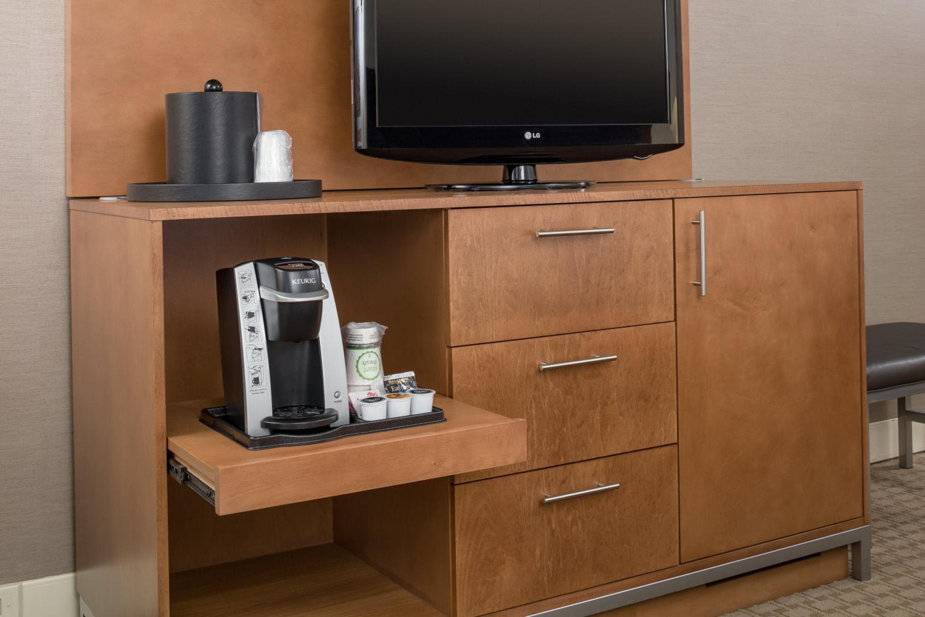 Holiday Inn Manchester Airport by IHG