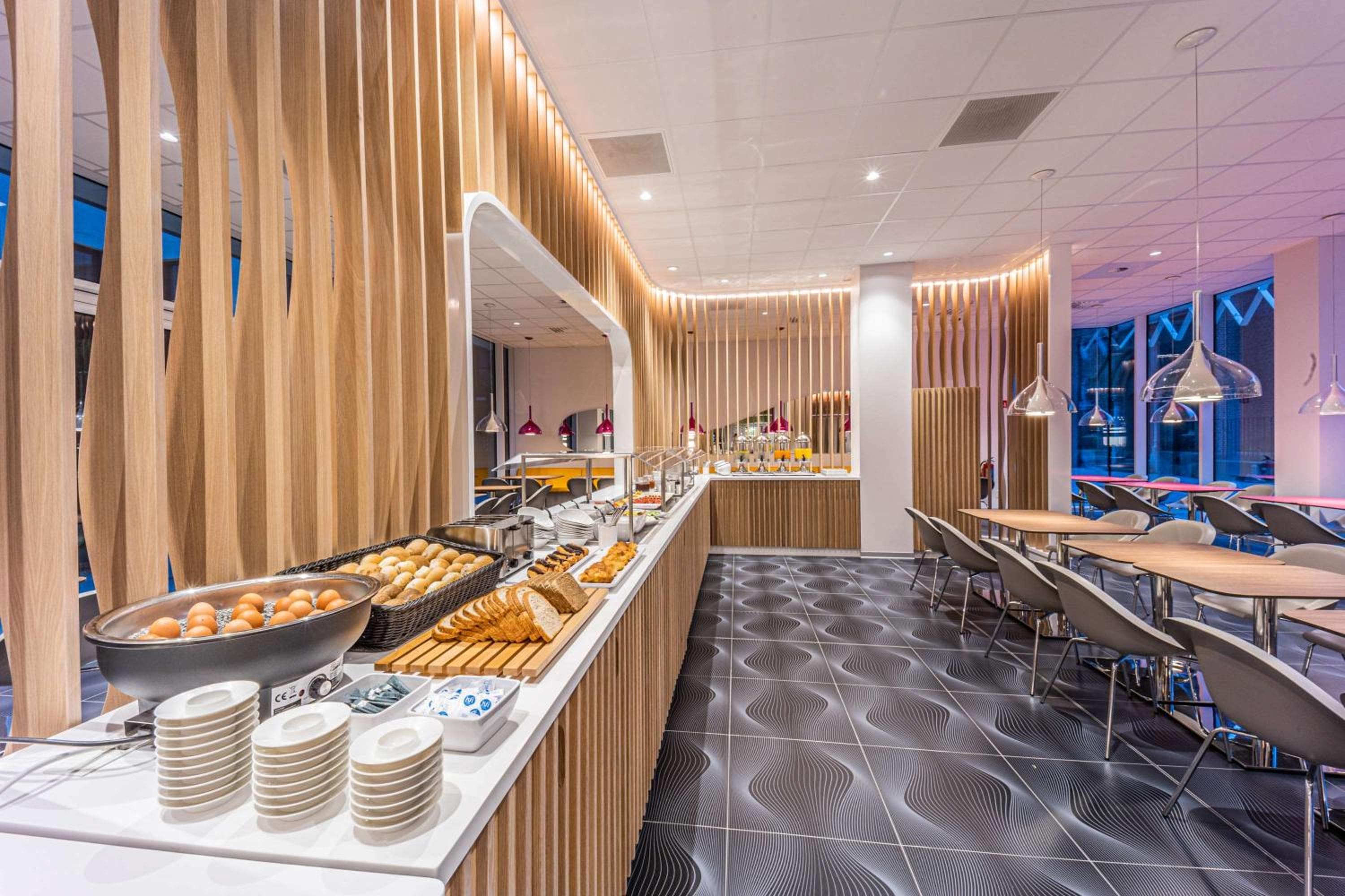 Prize by Radisson, Antwerp City