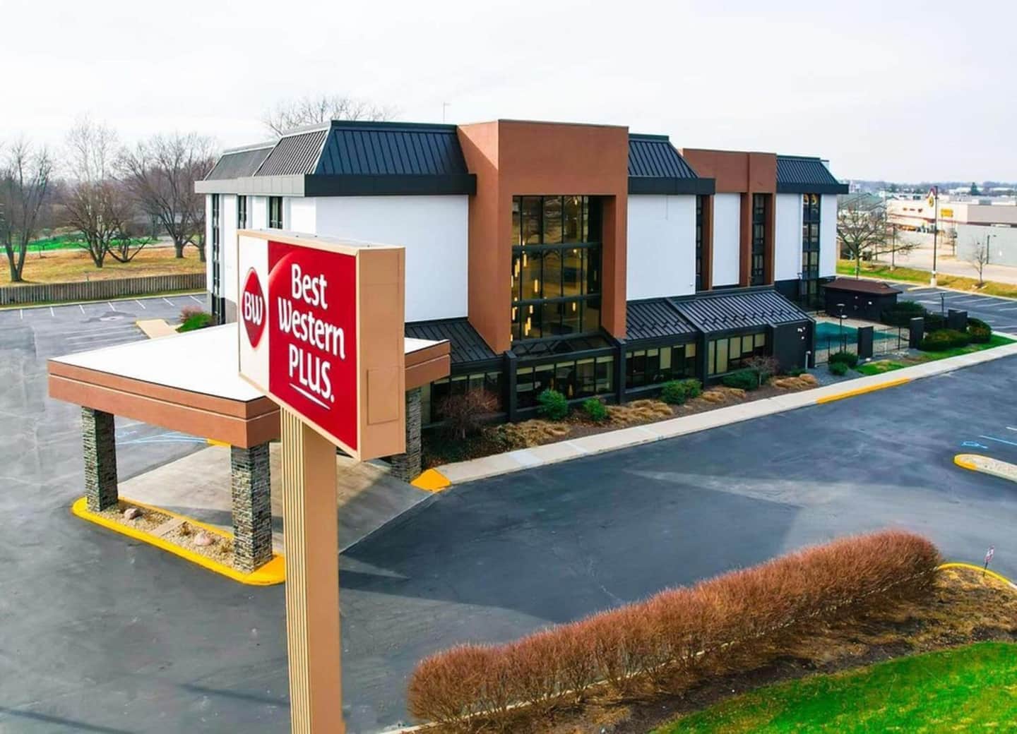 Best Western PLUS INDIANAPOLIS NORTH AT PYRAMIDS
