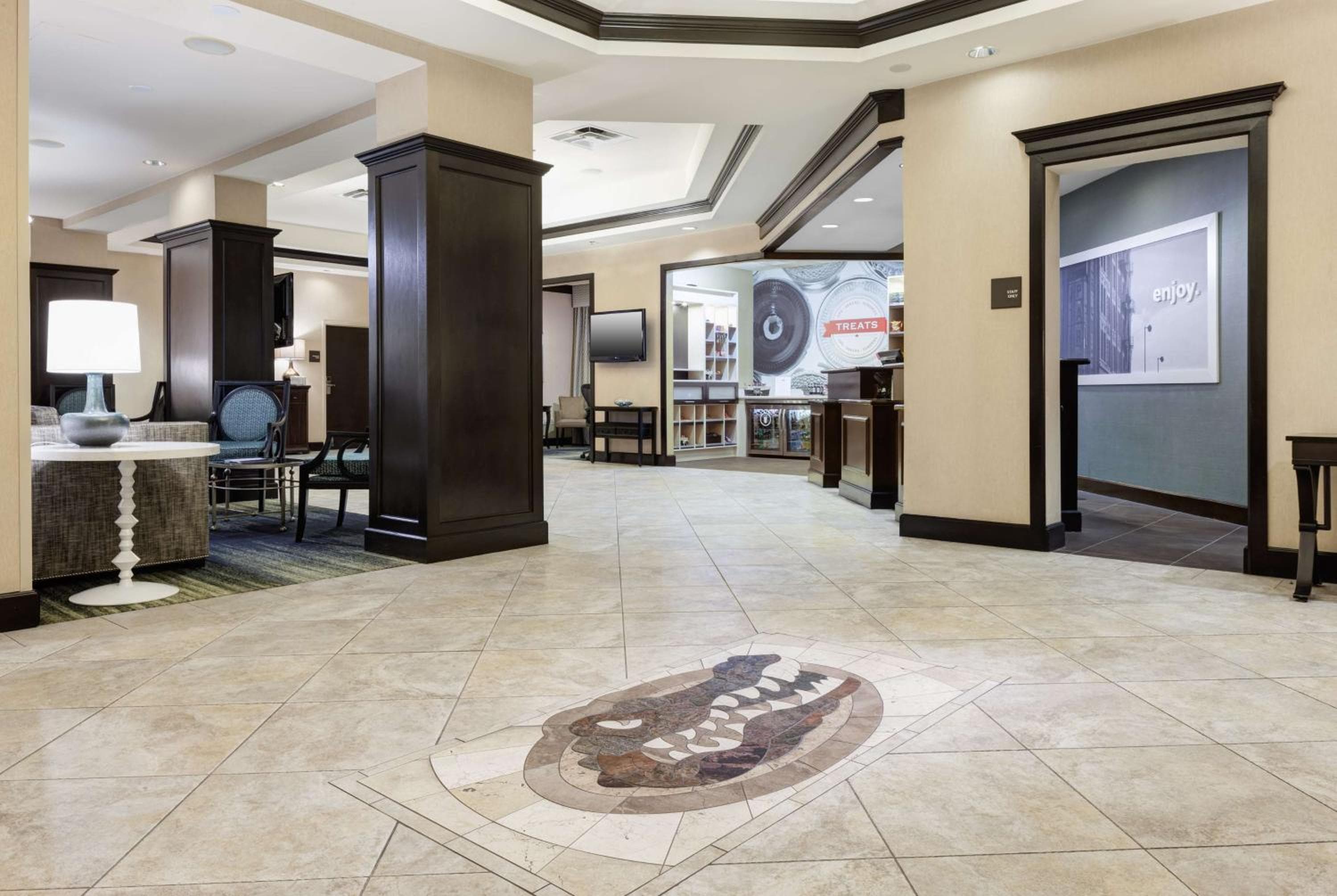 Hampton Inn Suites - Gainesville Downtown