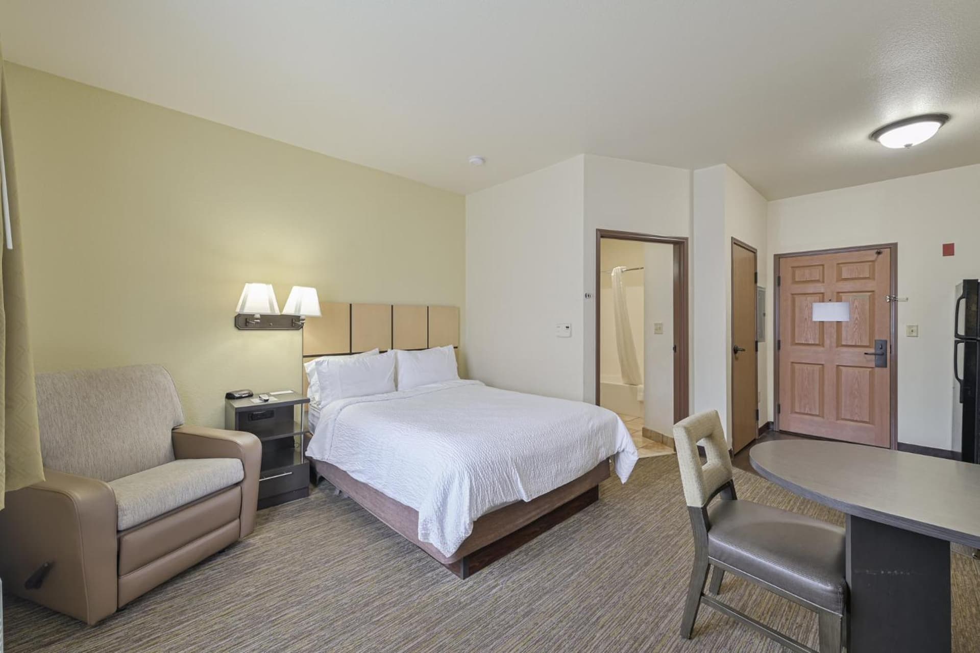 Affordable Suites of America Tulsa