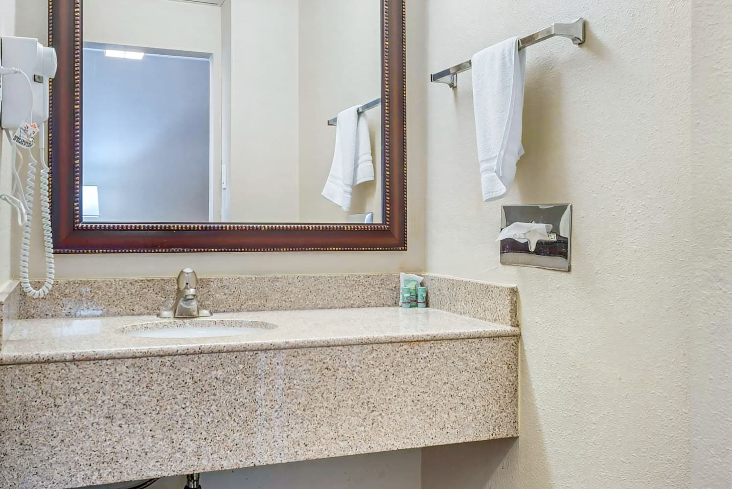 Best Western Fort Washington Inn