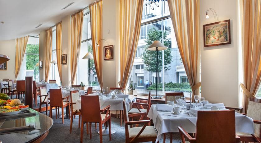 Savigny Hotel Frankfurt City Messe