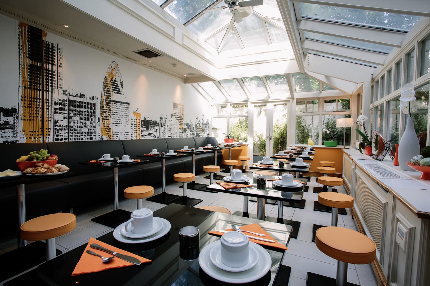 Henley House Hotel